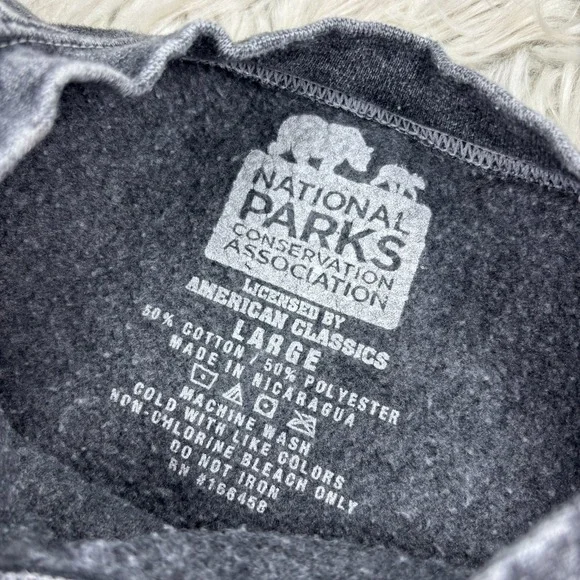 National Parks Conservation Association Women's L Floral Yosemite Sweatshirt - Picture 3 of 4